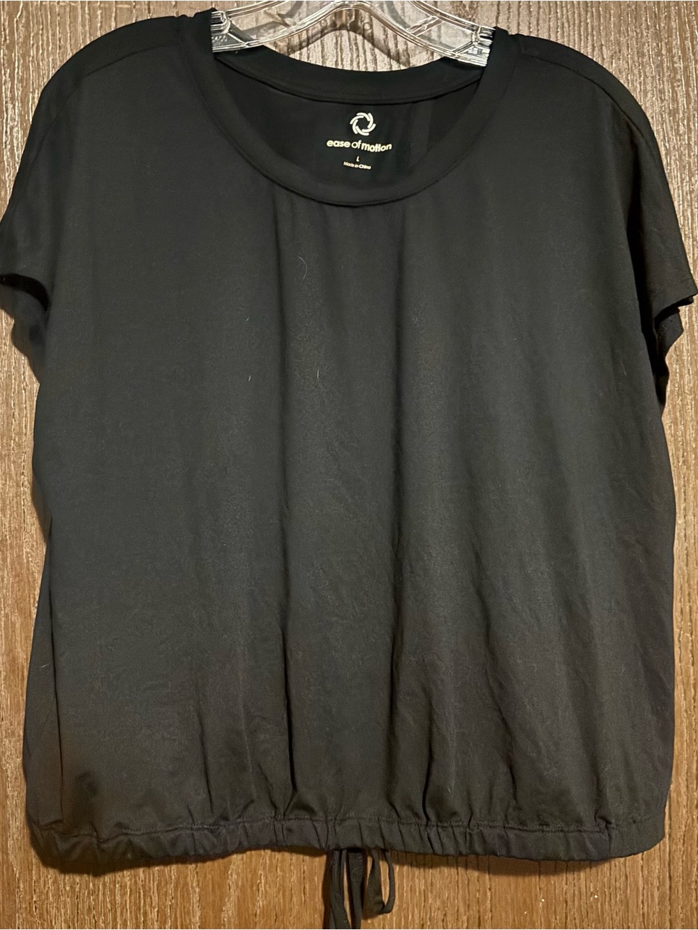 Ease of Motion Black Short-Sleeve Drawstring Hem Top